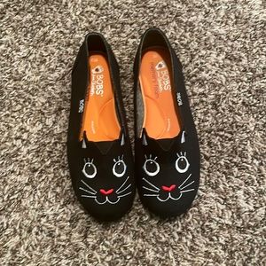 Cat slip on shoes!